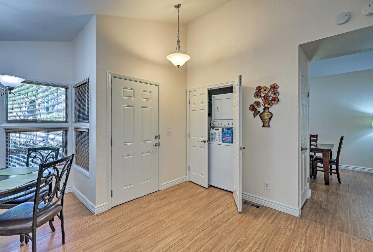 Flagstaff Townhome With Deck Easy Access Downtown! Екстер'єр фото