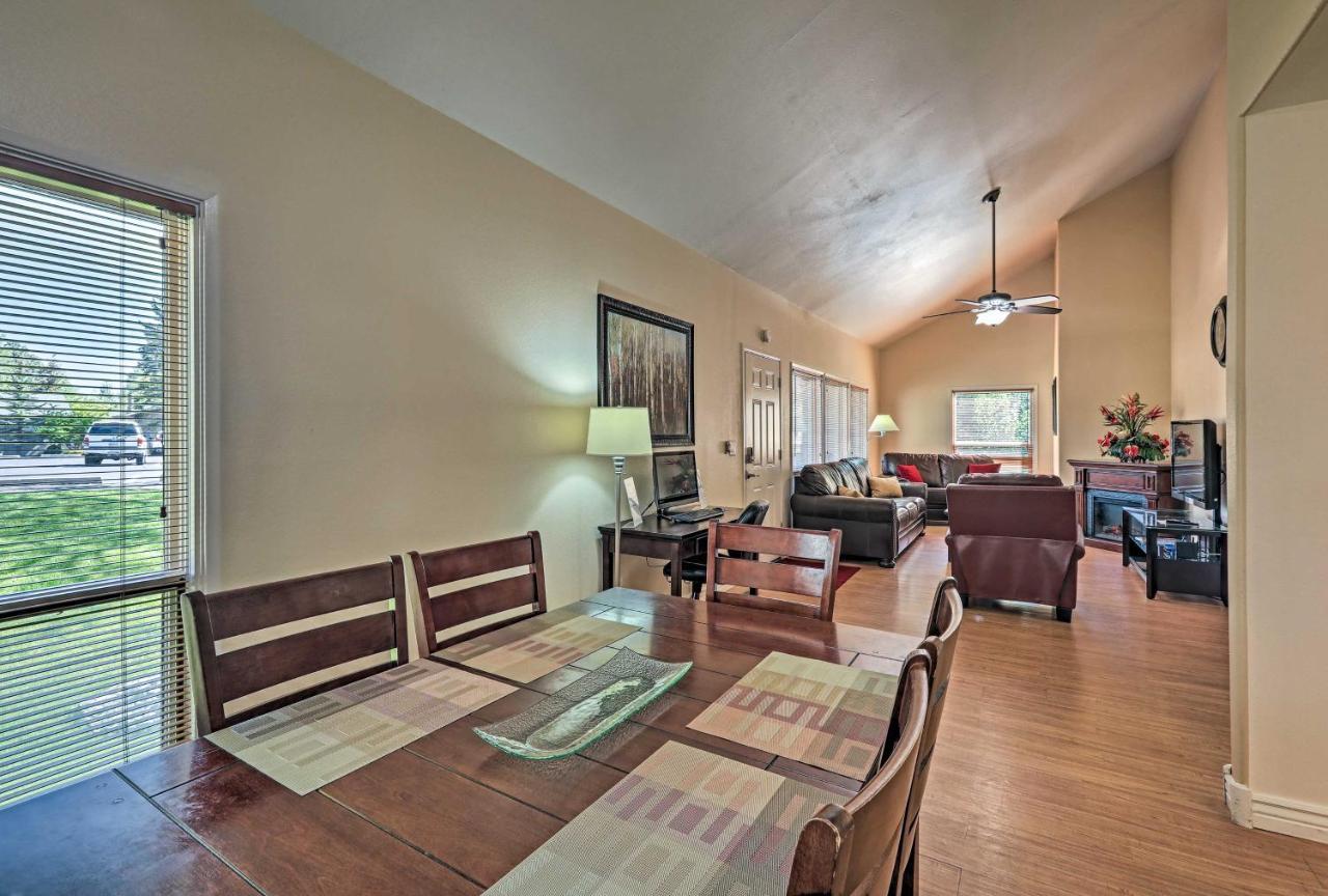 Flagstaff Townhome With Deck Easy Access Downtown! Екстер'єр фото
