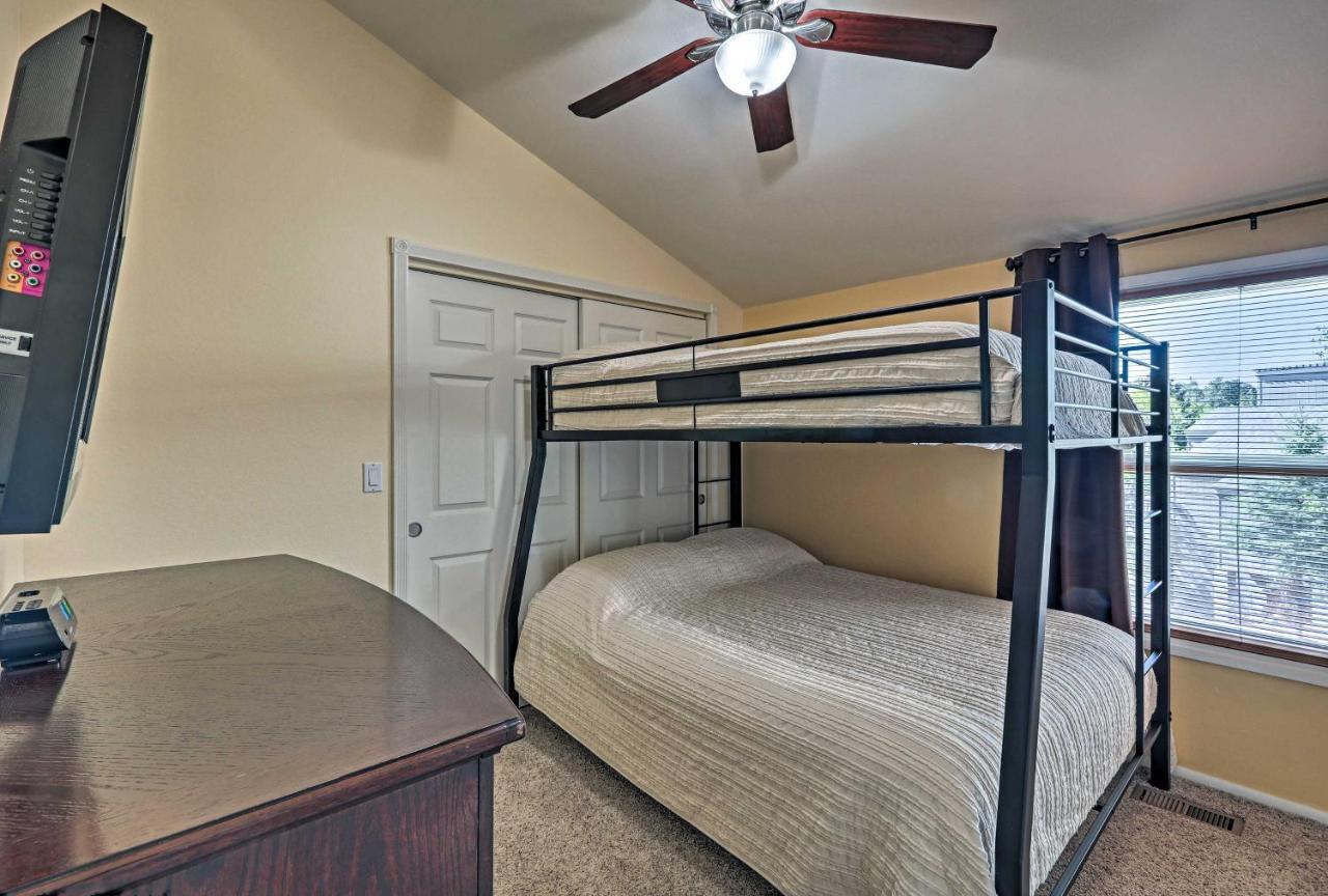 Flagstaff Townhome With Deck Easy Access Downtown! Екстер'єр фото